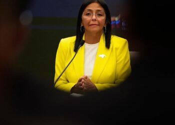 Nga “tigresha” e Maduros te presidentja e përkohshme e Venezuelës, kush është Delcy Rodríguez