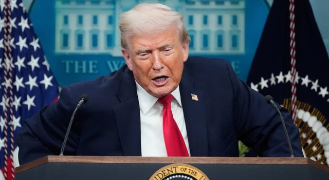 Trump ndryshon kurs, heq kërcënimin për tarifa pas bisedimeve për Groenlandën! Ja çfarë shkruan