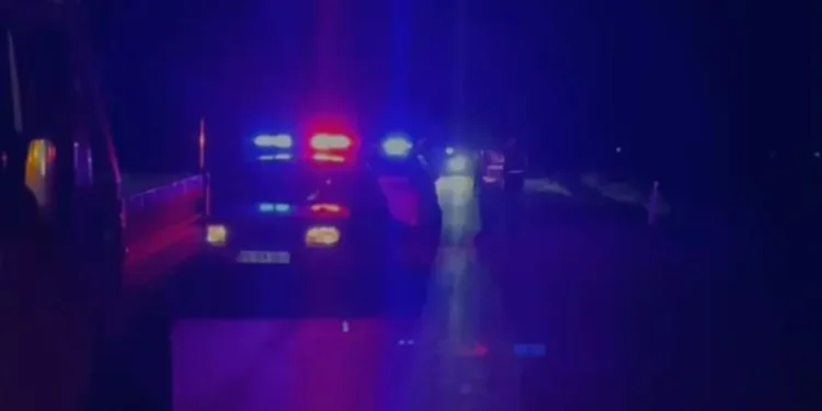 Përmbyset furgoni në fshatin Salari të Tepelenës, humb jetën shoferi