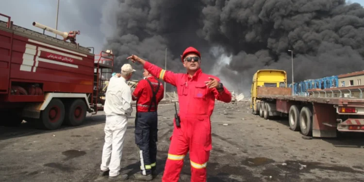 Shkatërrohet ndërtesa shumëkatëshe nga shpërthimet në Iran, humbin jetën 4 anëtarë të një familje
