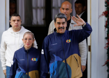 Tre skenarët që përfliten / Kush do të udhëheqë Venezuelën pas largimit të Maduros?