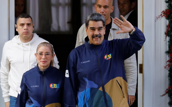 Tre skenarët që përfliten / Kush do të udhëheqë Venezuelën pas largimit të Maduros?