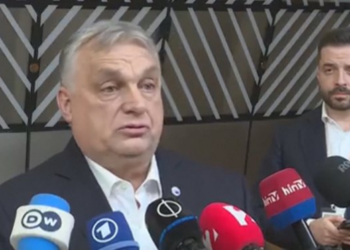 “Për 4 vite nuk i dhe dot fund luftës”/ Orban sulmon Zelenskin: Je në pozita të dëshpëruara