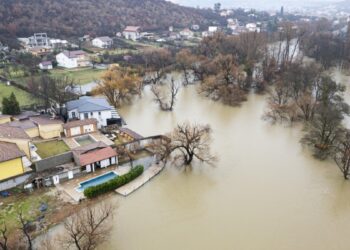 2 mijë banesa dhe 12 mijë ha tokë të përmbytura/ BE aktivizon Mekanizmin e Emergjencës në Shqipëri