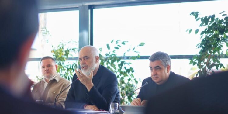 “Anëtarësimi në BE, disa nga sfidat janë komplekse”/ Samiti i Diasporës, Rama-kryebashkiakëve: Jepni kontributin tuaj..