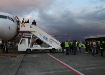 Emigracioni në Itali, hiqen 355 leje qëndrimi, dëbohen 5 shqiptarët e parë