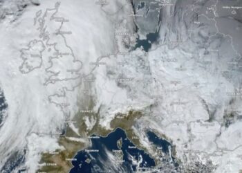 Ulen ndjeshëm temperaturat/ Europa e mbërthyer nga acari e stuhitë, shënohen 13 viktima nga moti i keq