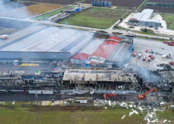 Tre arrestime pas shpërthimit tragjik në Trikala: Hetimet zbulojnë rrjedhje disamujore propani nga depozitat