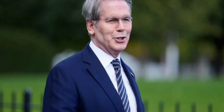 “Presidenti Trump nuk tërhiqet nga Groenlanda”, sekretari amerikan i Thesarit: Europa është e dobët, SHBA-të rrezatojnë forcë