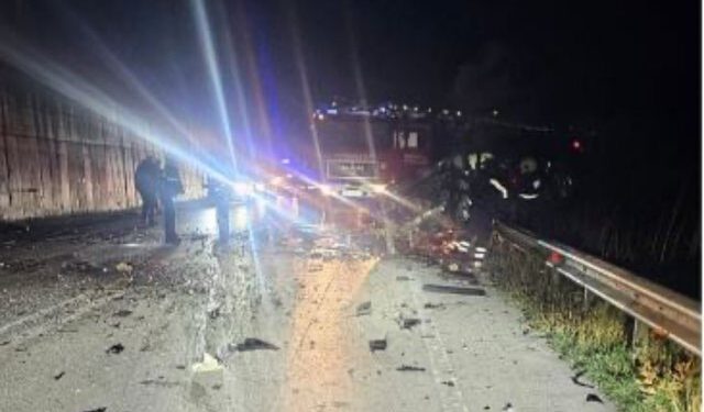 Aksident i dyfishtë në aksin Elbasan-Peqin, 2 të lënduar