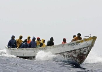 Tragjedi në Mesdhe/ 50 emigrantë të vdekur dhe 400 të zhdukur pas ciklonit Harry