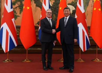 Merr fund ftohja diplomatike, Starmer takohet me Xi në Pekin, premtohet edhe heqja e vizave për…