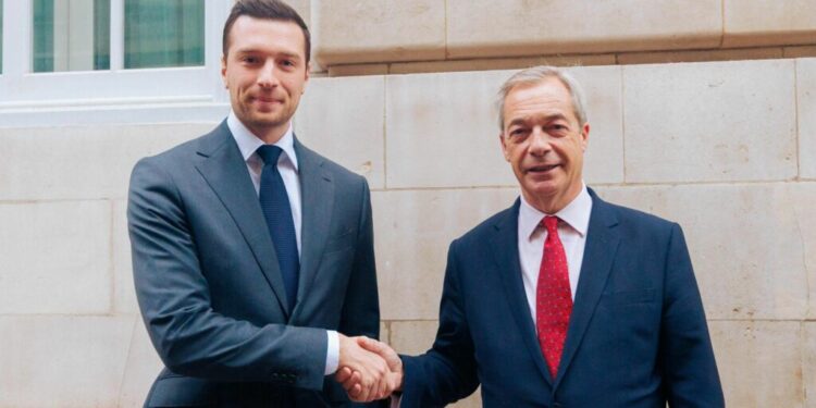 Bardella dhe Farage distancohen nga Trumpi: Nëse dorëzohemi para tij, rrezikohen…