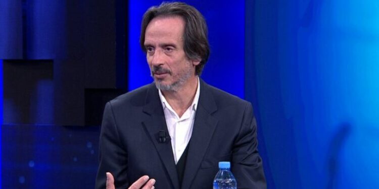 Ulja e numrit të deputetëve në Kuvend/ Analisti: E drejtë, nuk kemi nivel ligjvënësish për senat