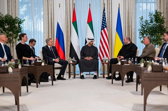 Samiti trepalësh në Abu Dhabi-Rusia këmbëngul në kontrollin e Donbasit/ Ukraina: Çështja territoriale thelbësore për paqen