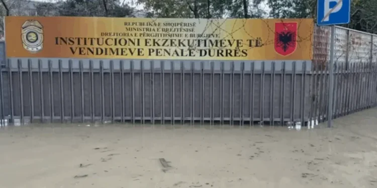 E FUNDIT/ Arratisja e Altin Ndocit-Arrestohet pas shkarkimit ish-drejtori i burgut të Durrësit