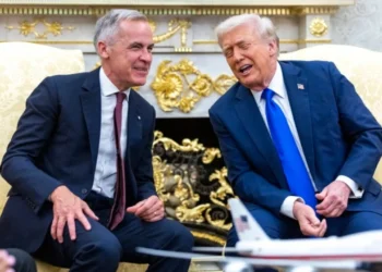 Carney reagon pas kërcënimeve të Trump për tarifat e importeve kanadeze: Strategji për negociata e presidentit të SHBA