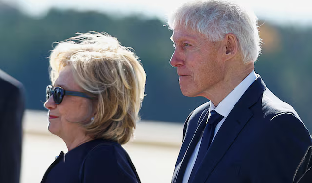 Bill dhe Hillary Clinton refuzojnë të dëshmojnë në Kongres për çështjen “Epstein”