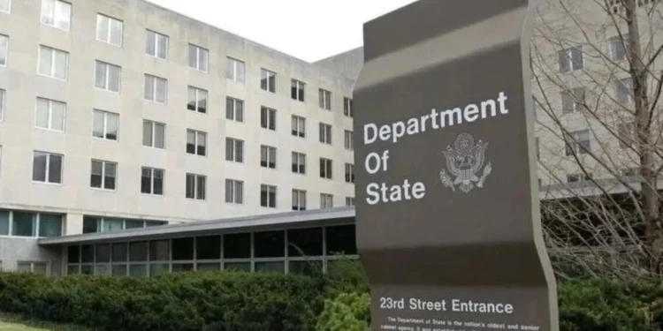 Pezullimi i vizave për 75 vende, mes tyre dhe shqiptarët/ Zëdhënësi i DASH: Emigrantët s’do pasurohen nga amerikanët