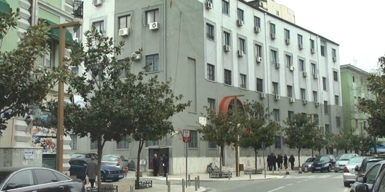 Drejtori i Arsimit Parauniversitar Hazbi Lika shpallet i pafajshëm nga Gjykata e Durrësit