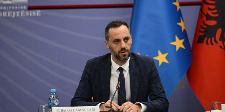 Ministri i Drejtësisë urdhëron 22 inspektime për noterët, heqje licence, gjoba dhe vërejtje me paralajmërim