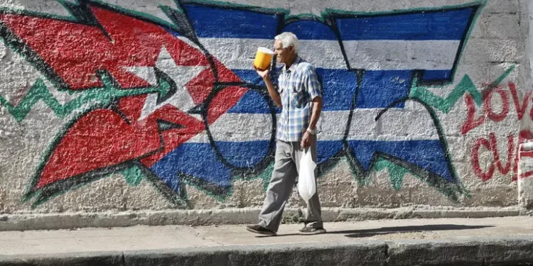 Shtëpia e Bardhë shqyrton bllokadën detare ndaj Kubës për naftën, Rubio mbështet masën ekstreme