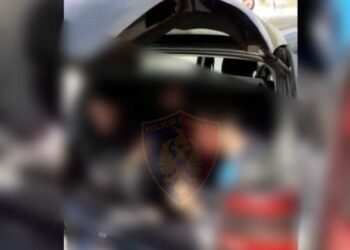 Po transportonte 6 emigrantë nga Egjipti drejt Kukësit, arrestohet i riu