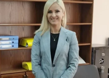 Banesa iu kontrollua me urdhër të SPAK, Kushtetuesja kalon në seancë plenare çështjen ndaj ish-gjyqtares së Elbasanit