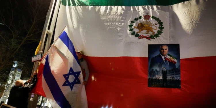 Izraeli dhe Irani siguruan njëri-tjetrin përmes Rusisë: Nuk do të sulmojmë të parët!