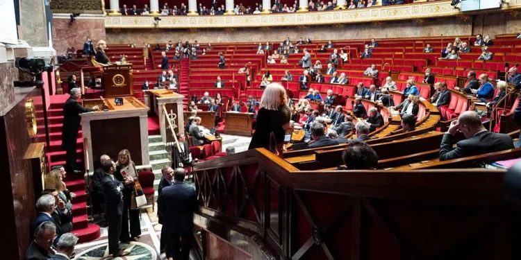 Fundi i një tabuje mesjetare, Franca heq konceptin e detyrimit martesor për marrëdhënie seksuale