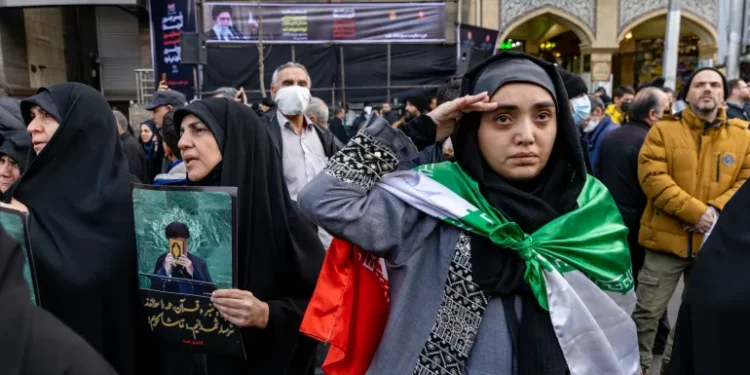 Irani në errësirë totale online: Blackout-i i internetit zgjat prej 280 orësh