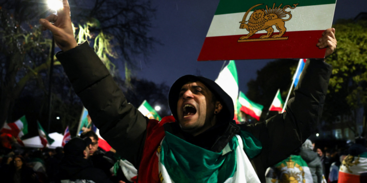 Sa raketa kanë mbetur? Loja e frikës mes Teheranit dhe Tel Avivit