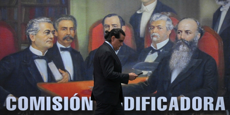 “Shkundet” sërish pushteti në Venezuelë, Rodriguez shkarkon aleatin kryesor të Maduro-s!