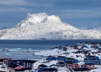 Gaz, naftë dhe metale të rralla, pse Groenlanda është kthyer në një objektiv strategjik global