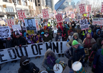 Vrasja e 37-vjeçarit ndez protesta të dhunshme në Minnesota, Trump akuzon zyrtarët lokalë