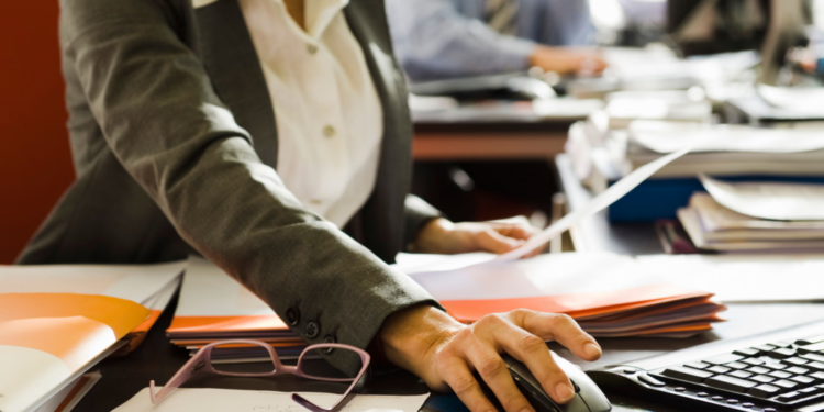 Rritja e inteligjencës artificiale po shkatërron më shumë vende pune