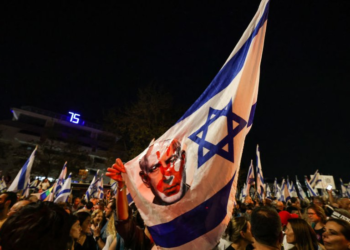 “Askush nuk është i mbrojtur nga urrejtja”, shkrimtari izraelit: Holokausti si mjet politik, bota po shpërbëhet!