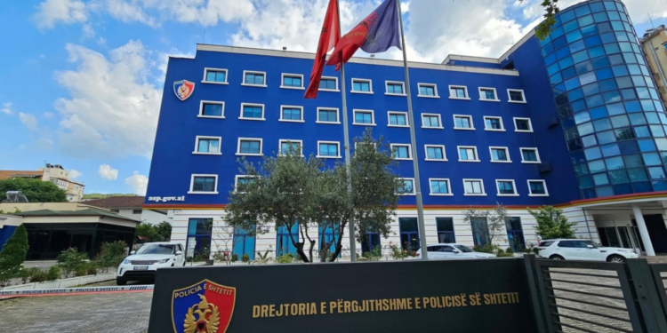 “Merrni kredi me ofertë”, Policia: Kujdes nga mesazhet mashtruese, ju marrin paratë