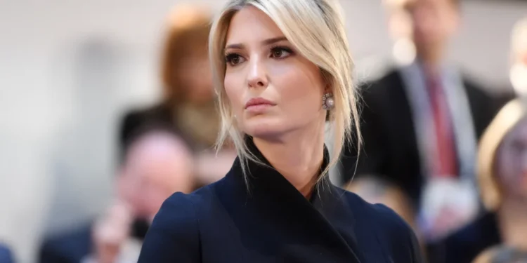 FOTO / Ivanka Trump ndan bukuritë shqiptare me ndjekësit e saj në rrjetet sociale
