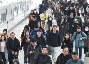 Rekord pasagjerësh gjatë fluksit të udhëtimeve të Festës së Pranverës 2026