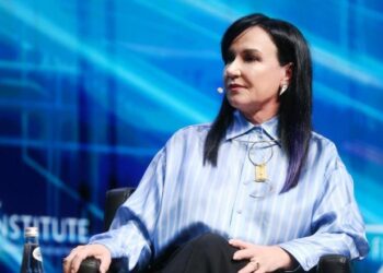 Linda Rama: Jeta me Edin më mësoi se është kollaj të kritikosh nga jashtë dhe se vërtet nuk i di të gjitha