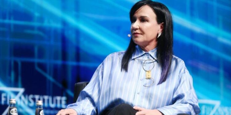 Linda Rama: Jeta me Edin më mësoi se është kollaj të kritikosh nga jashtë dhe se vërtet nuk i di të gjitha