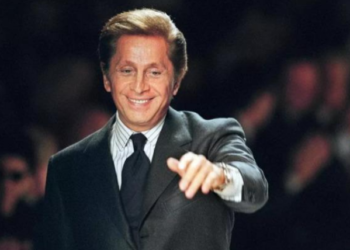 Bota e modës ‘në zi’/ Ndahet nga jeta stilisti i njohur italian Valentino Garavani