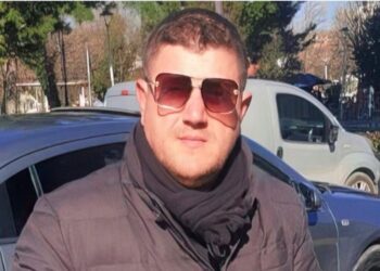 “He mo Çim a do vish te burgu?”, zbardhen bisedat mes policit të paraburgimit në Elbasan dhe shpërndarëses së drogës