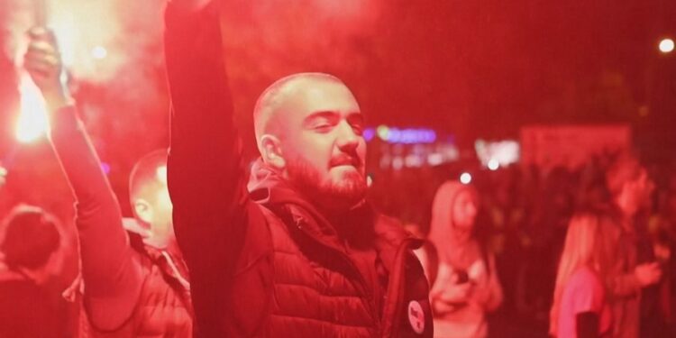 “Shkundja” e Serbisë, spiunët e Putinit hodhën efektet zanore te protestuesit