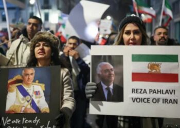 Kush është opozita iraniane? Nga dëshira për kthimin e monarkisë te lëvizjet e të rinjve “Gen Z”