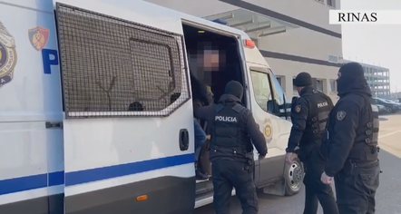 “Goditi” ekstradimin, Kushtetuesja pranon pjesërisht ankimin e “mafiozit” rus