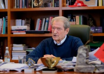 “Betejë për demokracinë”/ Berisha: Qeveria teknike do mbështetet nga të gjithë! Së shpejti tryezë e përbashkët me të gjitha forcat politike..