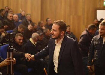 Mban sot takimin në Lezhë, Salianji fton demokratët t’i bashkohen masivisht: Shihemi sonte