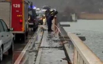 E rëndë në Shkodër! Automjeti del nga rruga dhe bie nga ura e Spatharit